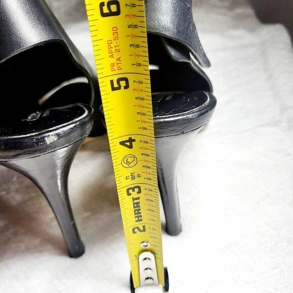 CHARLES BY CHARLES DAVID Black sandal size 9.5 Color Black - Picture 2 of 8